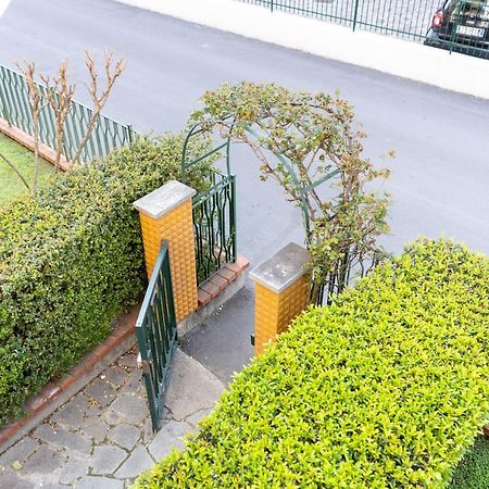 Ferienwohnung Pietra Ligure Downtown Convenience -Free Parking Exterior foto