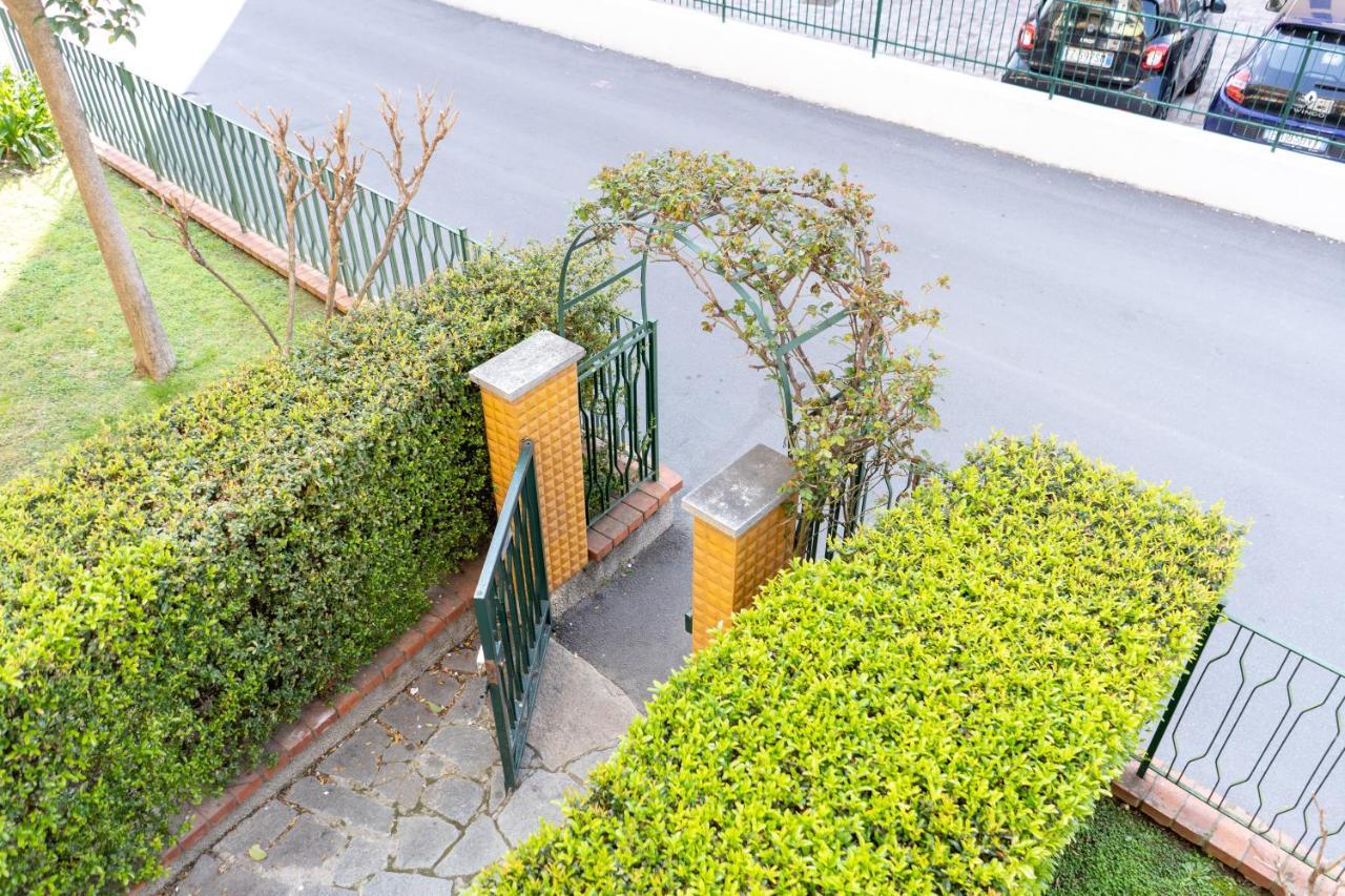 Ferienwohnung Pietra Ligure Downtown Convenience -Free Parking Exterior foto