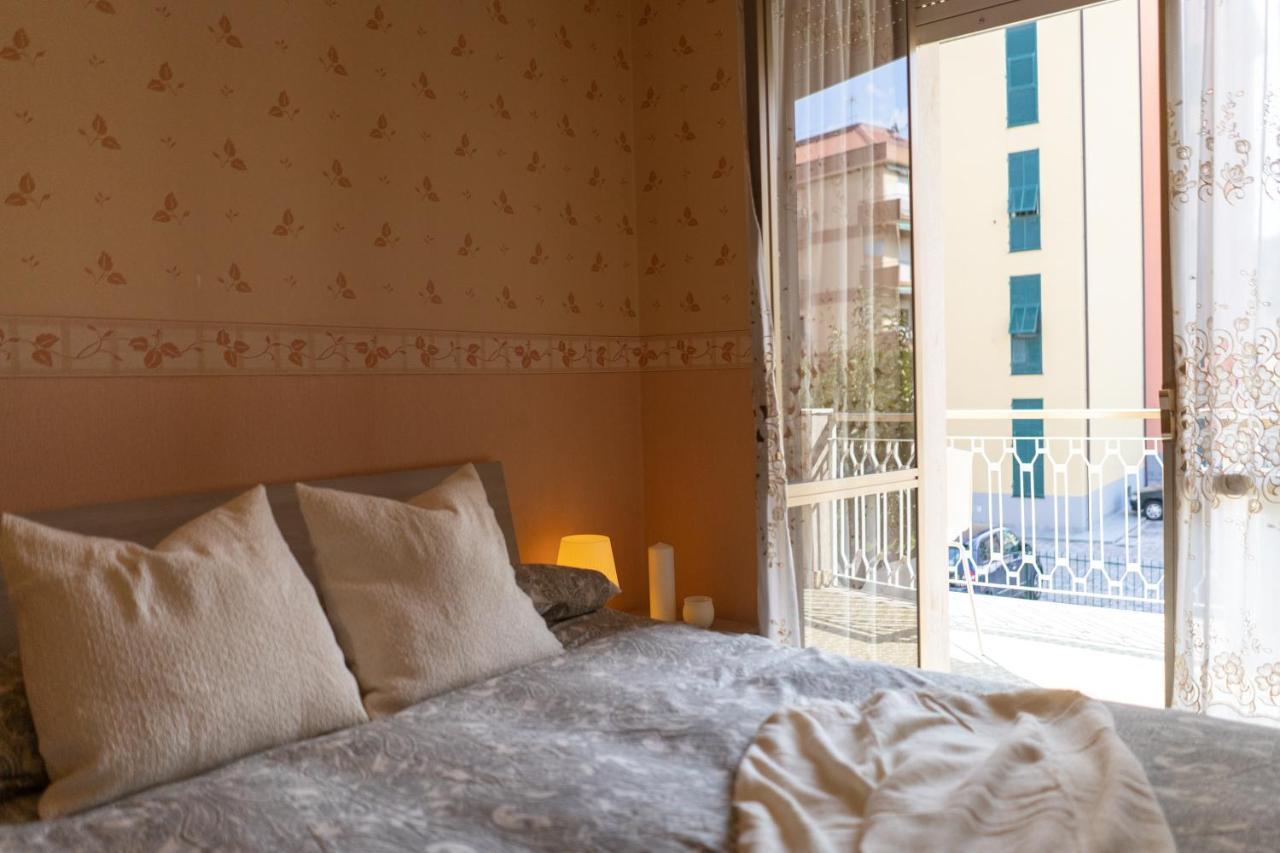 Ferienwohnung Pietra Ligure Downtown Convenience -Free Parking Exterior foto
